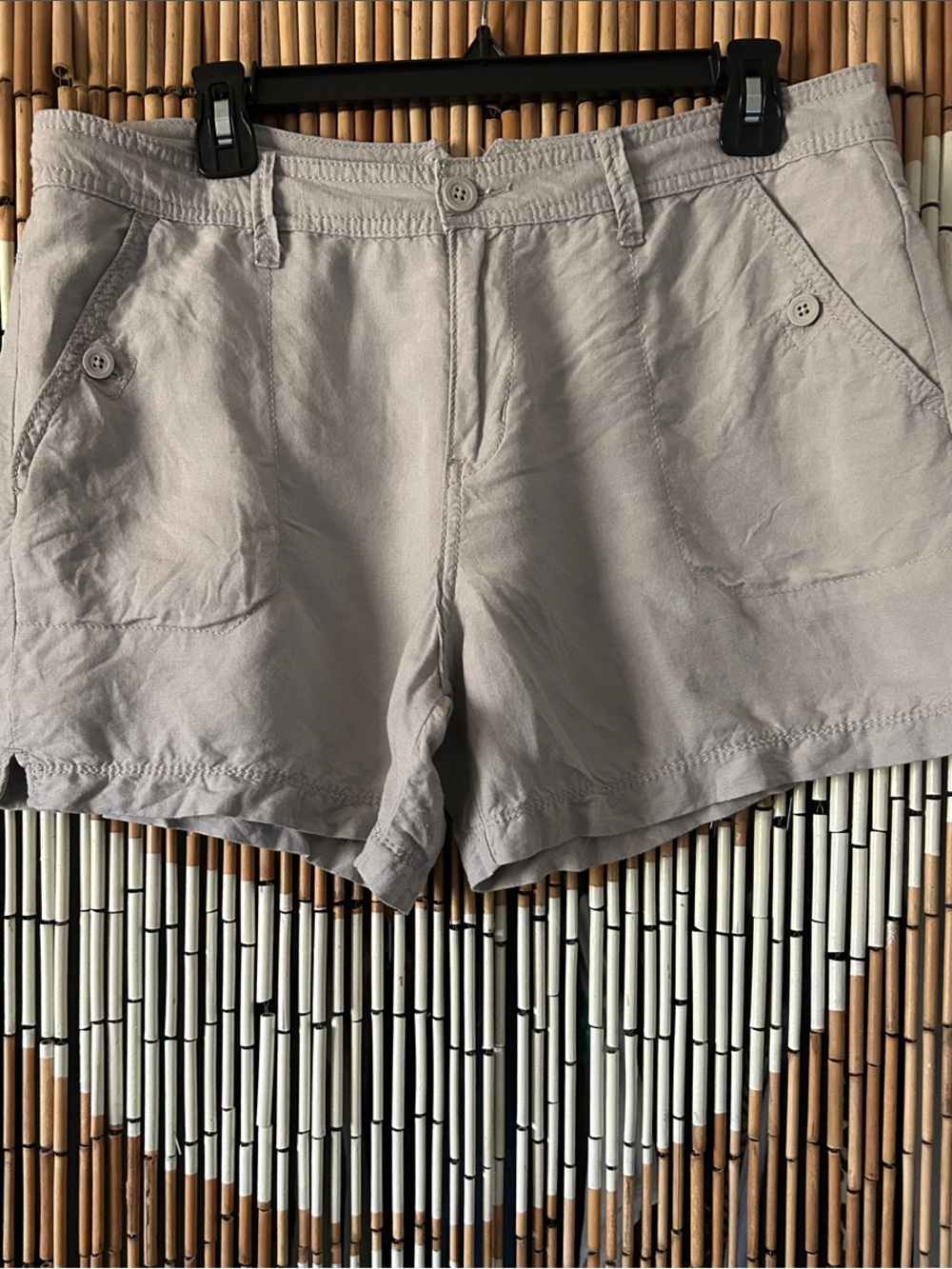 Calvin Klein Light Gray Women's Linen Blend Bermudas